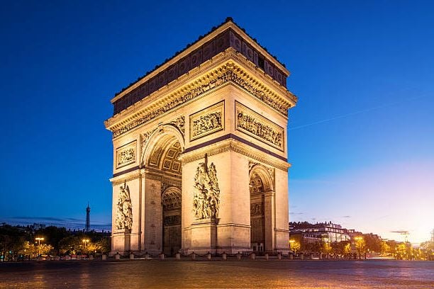 Champs-Élysées–Clemenceau 2